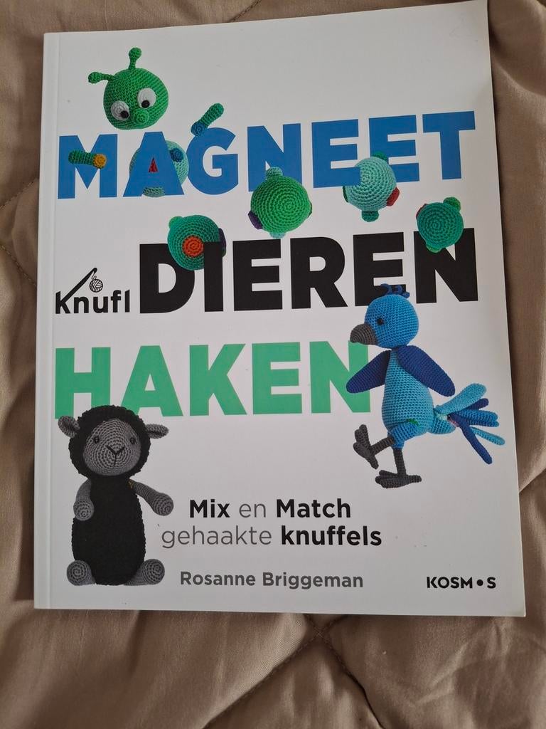 Haakboek: Magneet Dieren Haken - Mix en Match Knuffels, Ophalen of Verzenden, Zo goed als nieuw, Haken, Patroon of Boek