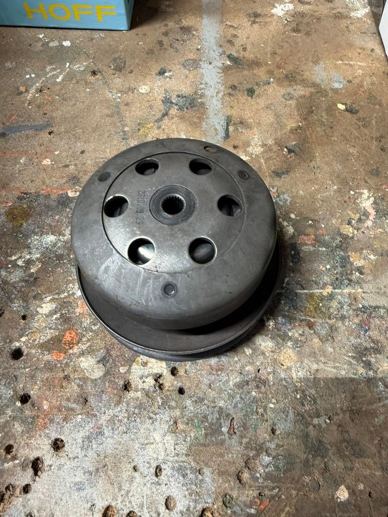 Piaggio zip koppeling, Ophalen