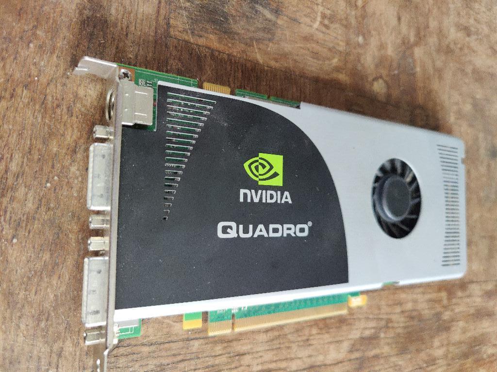 Nvidia quadro FX3700, Gebruikt, GDDR3, Ophalen of Verzenden, Overige typen