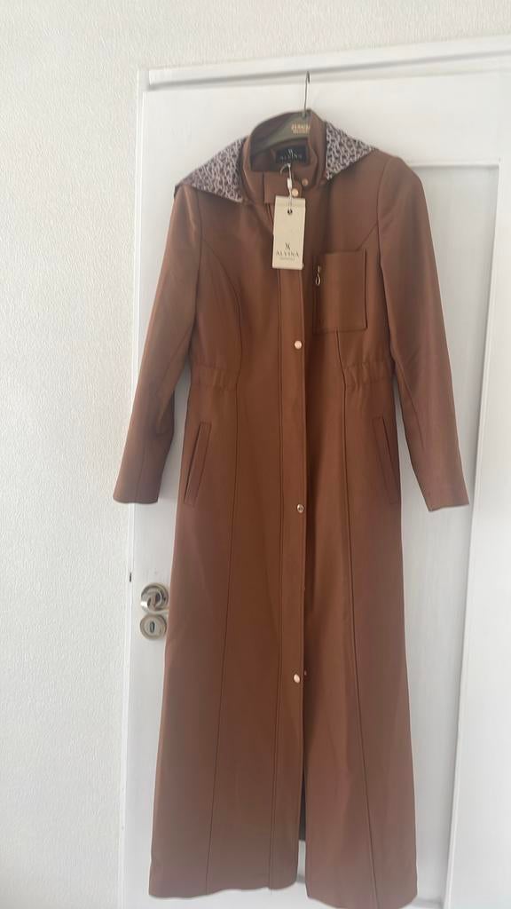 Alvina lange jas bruin met panterprint capuchon, Ophalen of Verzenden, Nieuw, Bruin