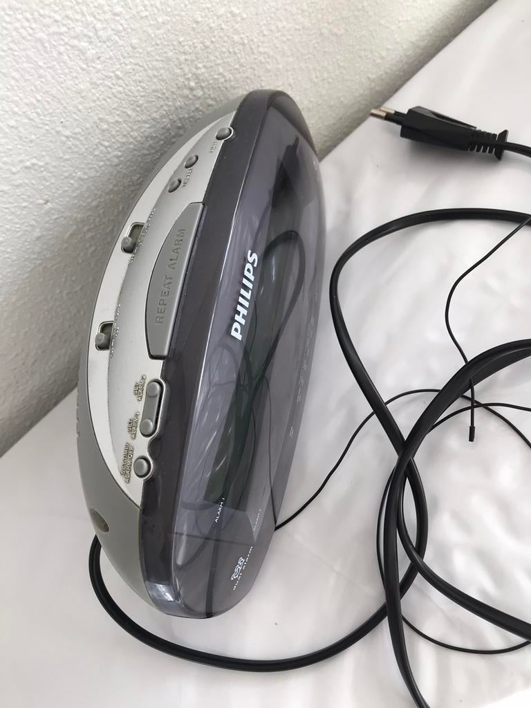 Wekker klok radio Philips, Ophalen of Verzenden, Zo goed als nieuw, Digitaal