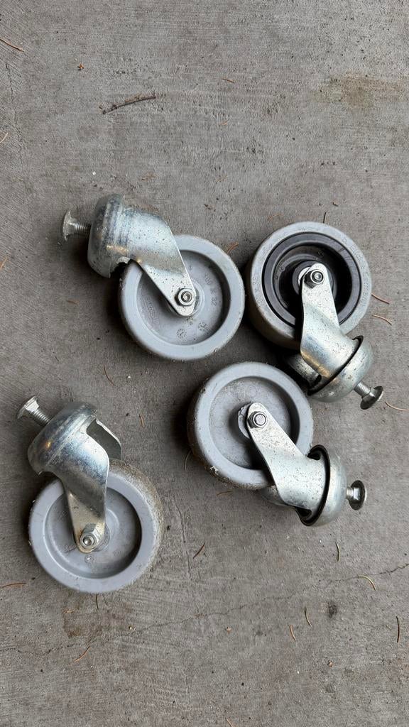 Set van 4 zwenkwielen - Bückle Germany, Doe-het-zelf en Verbouw, Zwenkwielen, Ophalen of Verzenden, Gebruikt