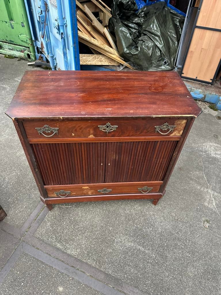 Laat 19e-eeuws antiek kastje – Empire stijl – met roldeur, Antiek en Kunst, Ophalen