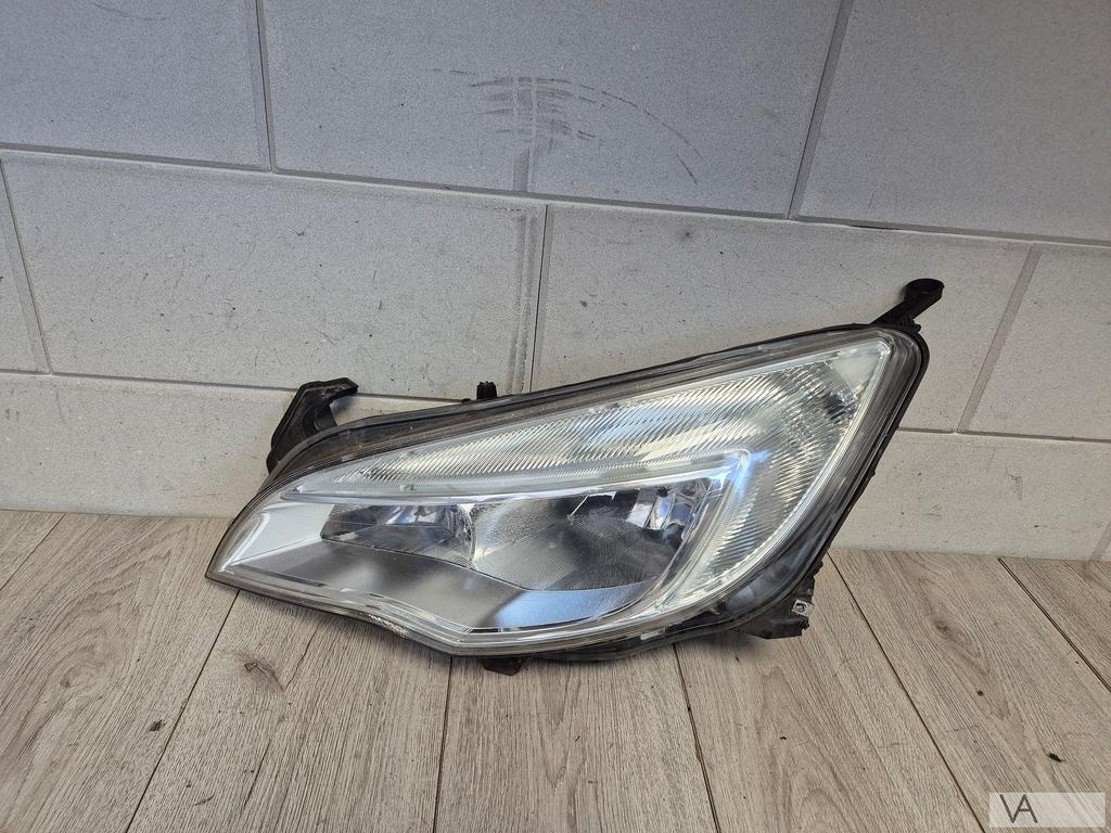 Opel Astra J 2009 - 2015 koplamp links 13253646 95 euro, Gebruikt, -, -, Opel