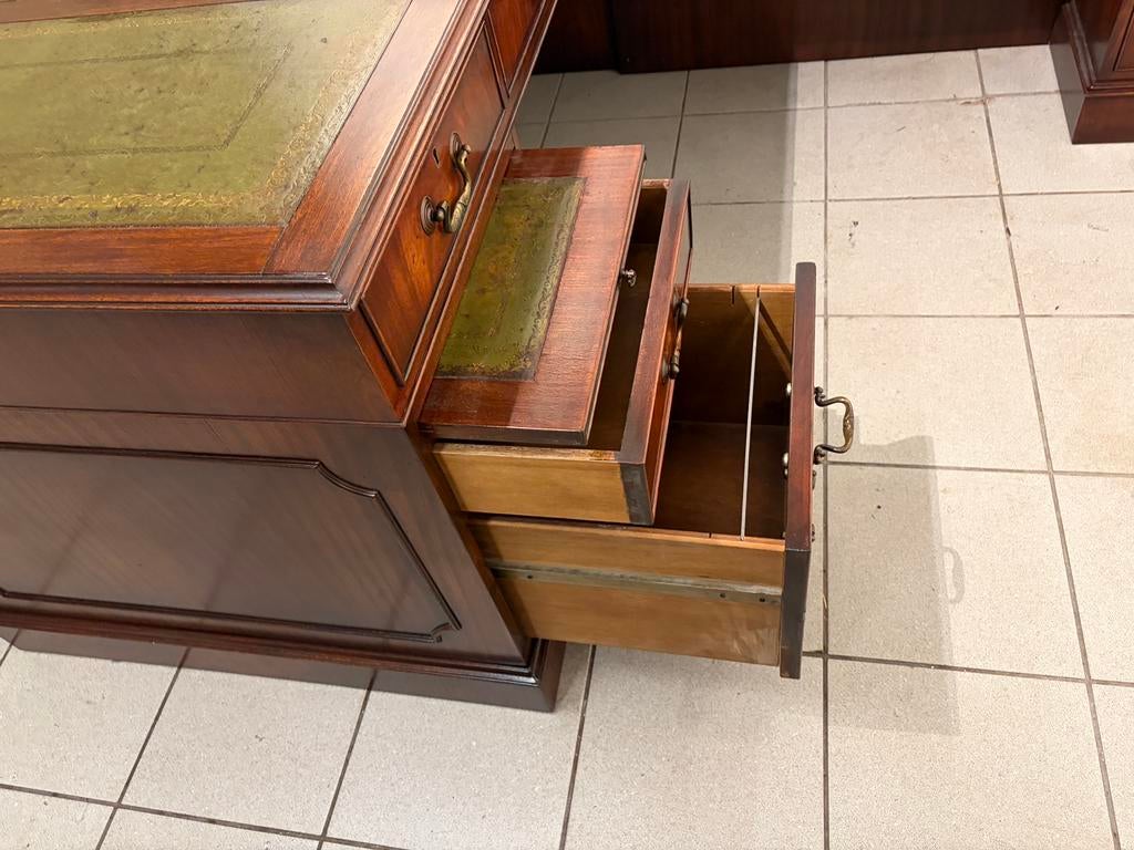 Engels hoekbureau met leren inleg, Antiek en Kunst, Ophalen of Verzenden