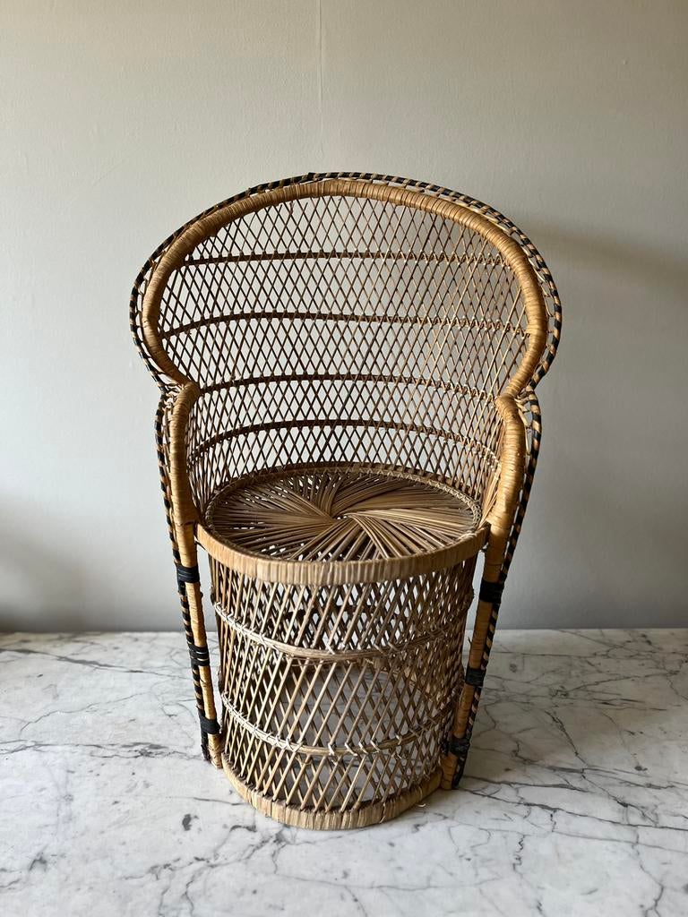 Vintage rotan kinderstoeltje, Kinderen en Baby's, Kinderkamer | Tafels en Stoelen, Ophalen of Verzenden, Gebruikt, Stoel(en)