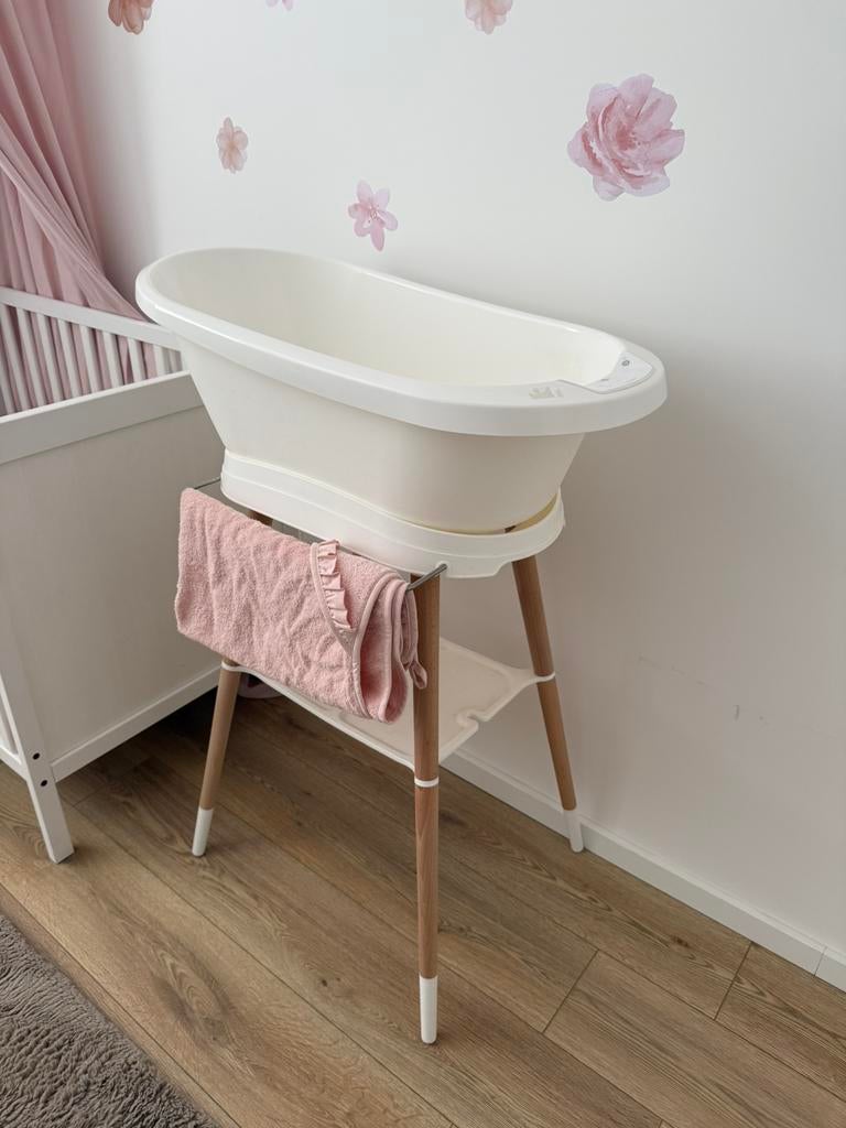 Baby bad met standaard, Ophalen, Zo goed als nieuw, Badje