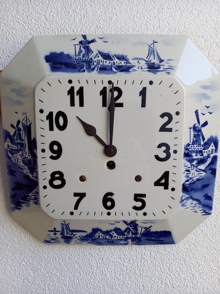 wandklok, Huis en Inrichting, Woonaccessoires | Klokken, Ophalen of Verzenden, Gebruikt, Analoog, Wandklok