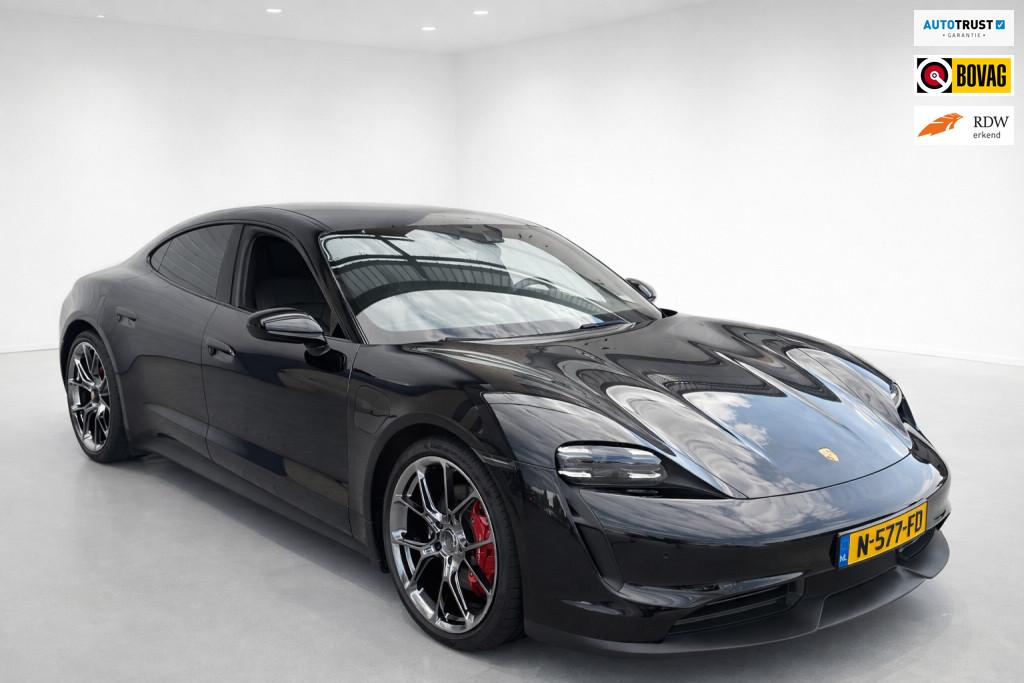 Porsche Taycan 4S 79 kWh, zeer luxe, 1e eigenaar, onderhouds, Gebruikt, Zwart, 71 kWh, 4 stoelen