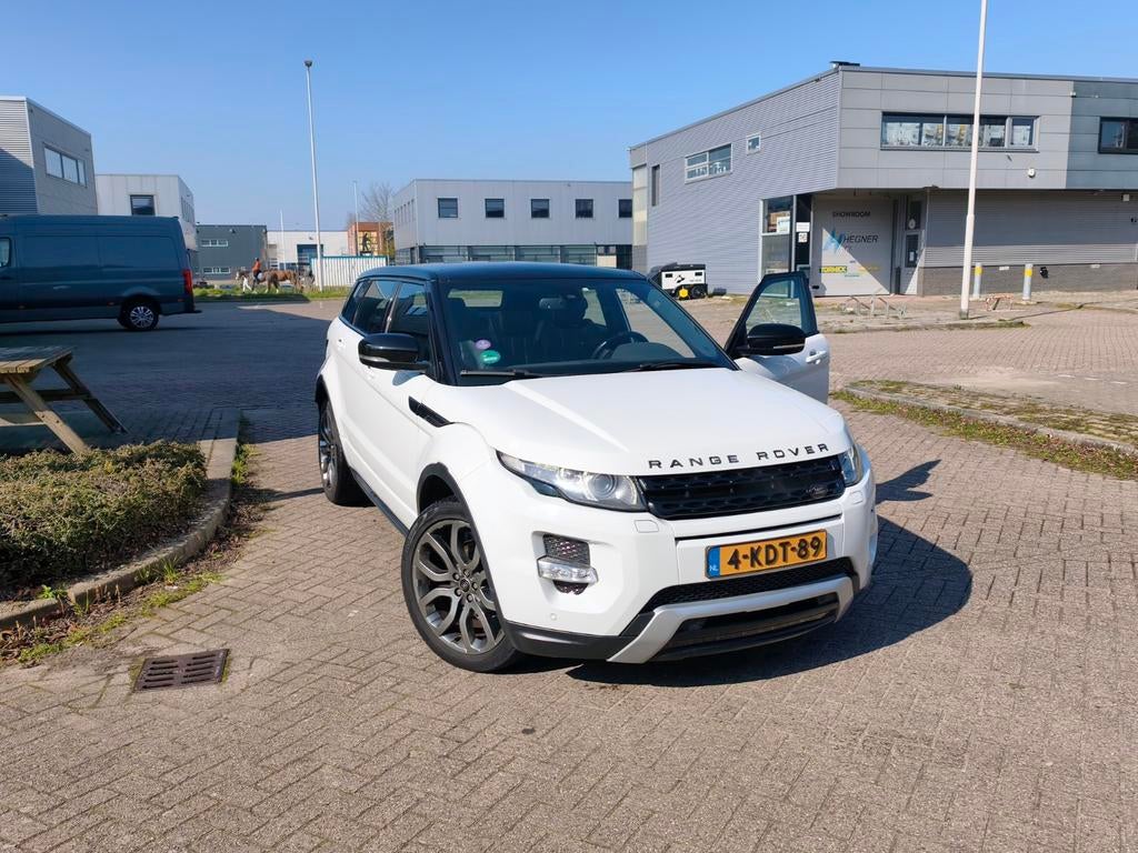 Land Rover Evoque, Auto's, Automaat, 1800 kg, Zwart, 4 cilinders