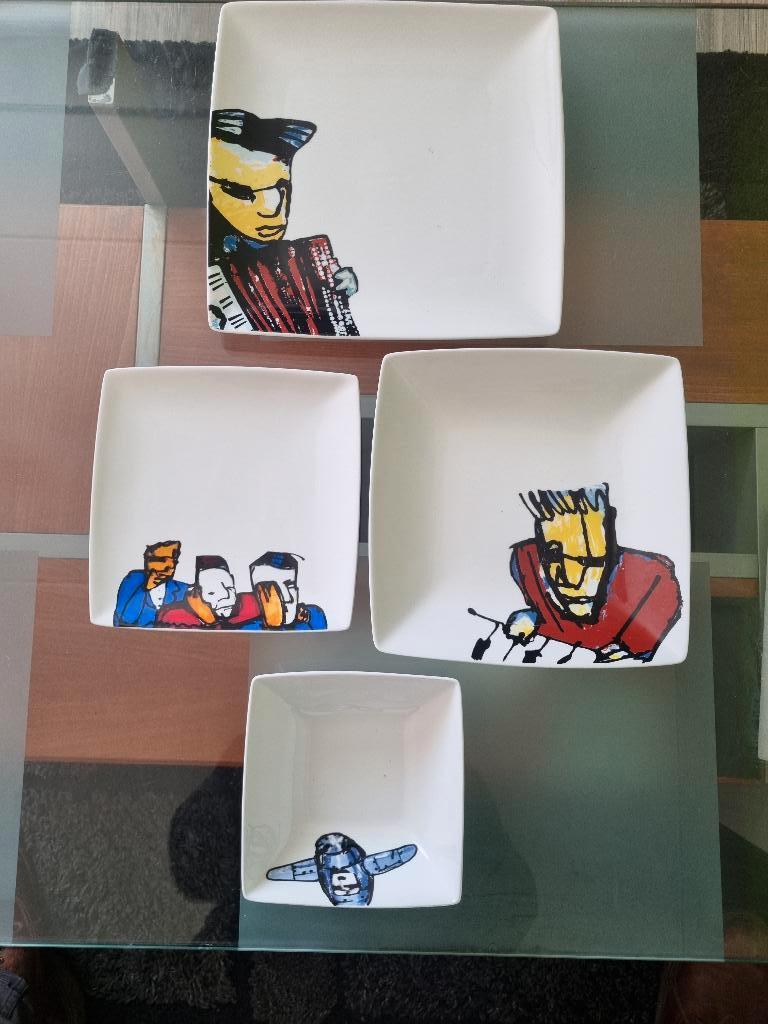 herman brood servies incl. kopje, Ophalen of Verzenden, Zo goed als nieuw, Overige stijlen, Kop(pen) en/of Schotel(s)