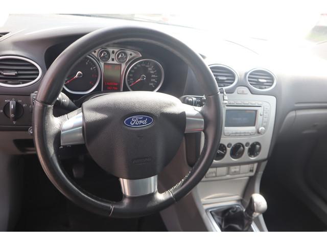 Ford Focus Coupé-Cabriolet 2.0 Trend, Gebruikt, Zwart, 4 cilinders, 4 stoelen