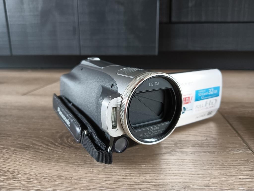 Panasonic HD Camcorder, Ophalen of Verzenden, Panasonic, Full HD, 20x of meer