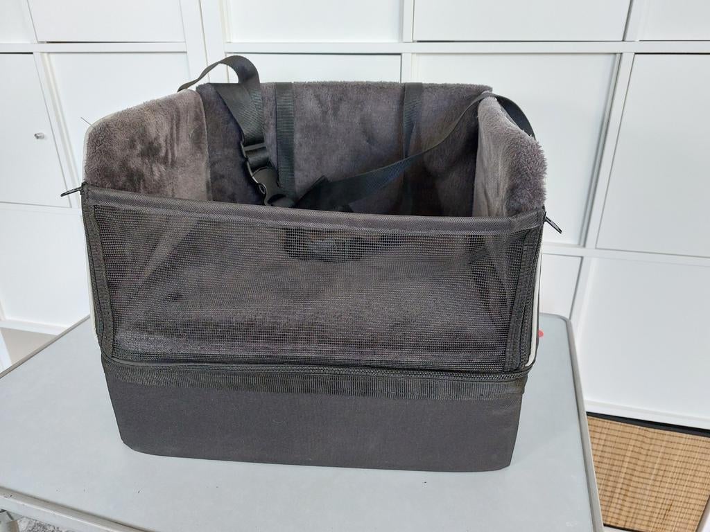 Trixie hondenmand voor in de auto, Dieren en Toebehoren, Ophalen