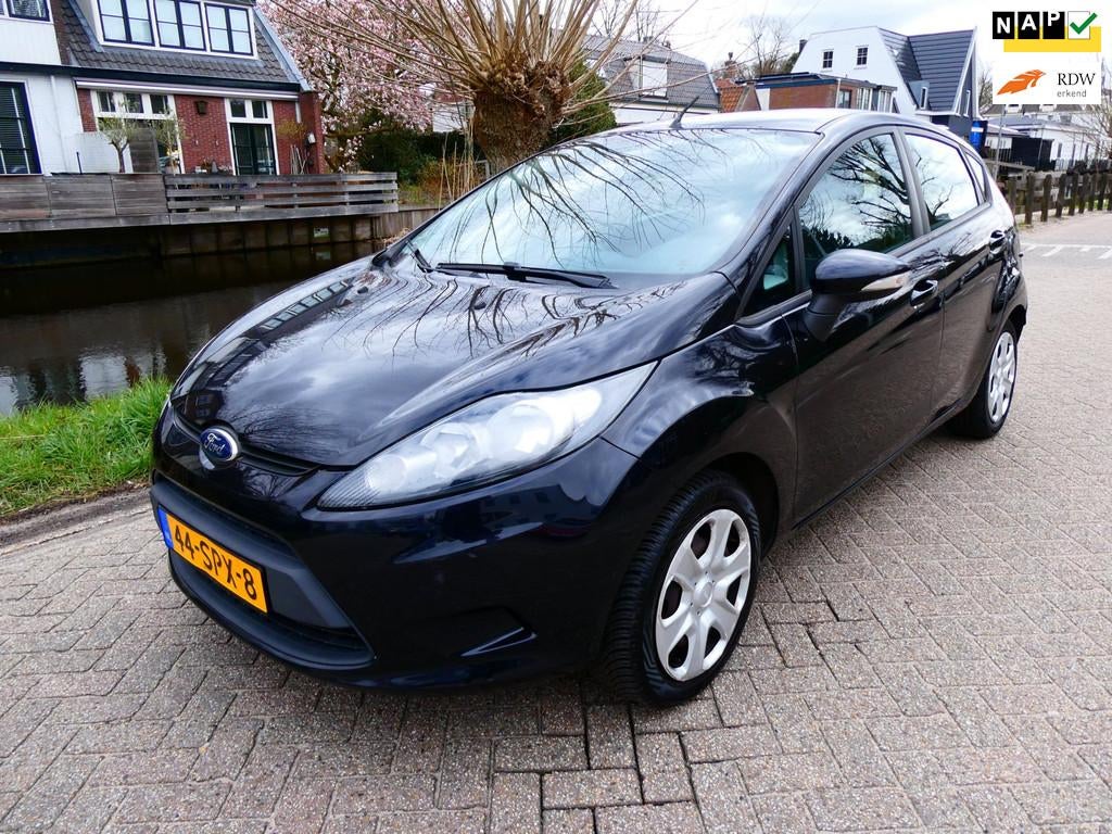 Ford Fiesta 1.25 Limited 4-Cilinder 5-deurs Airco Trekhaak H, Voorwielaandrijving, Euro 5, Stof, 1242 cc