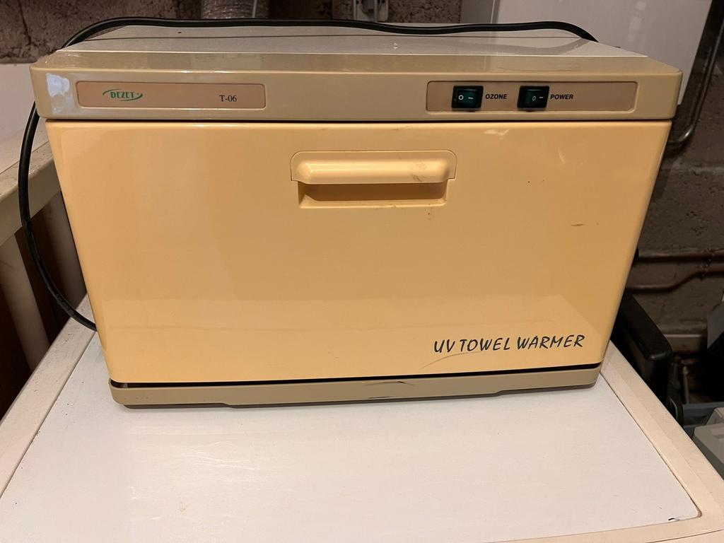 Handdoekverwarmer salon – direct bruikbaar €10, Ophalen, Zo goed als nieuw