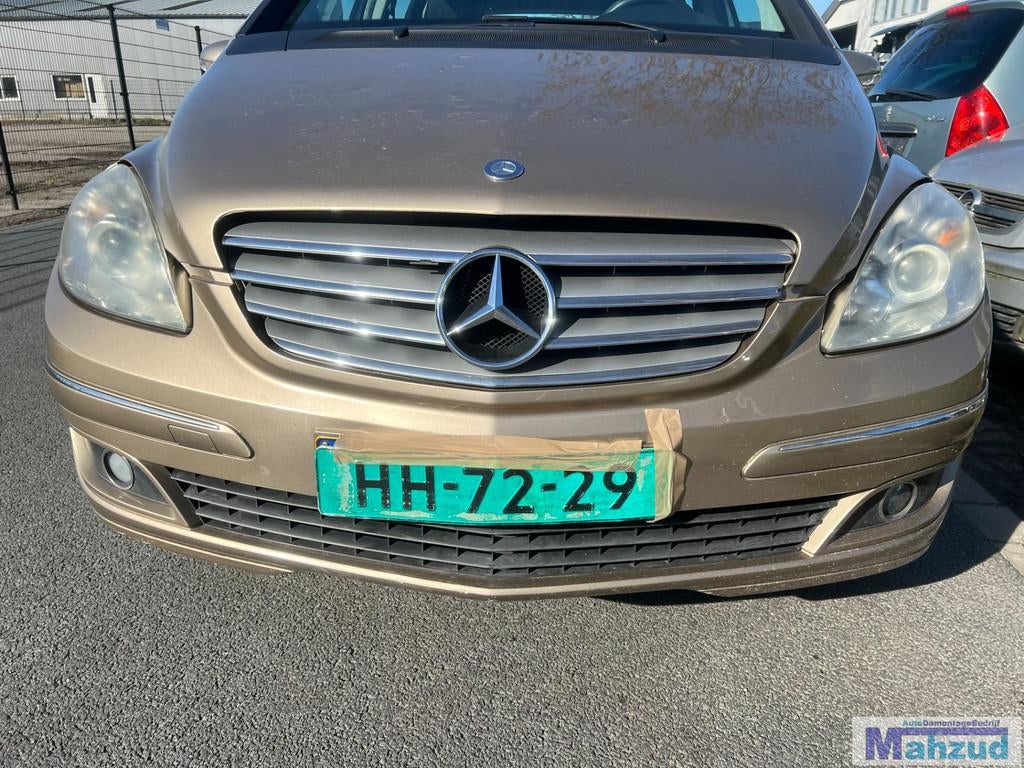 MERCEDES B KLASSE W245 BRONS 791 voorbumper 2005-2011, Auto-onderdelen, Gebruikt, Mercedes-Benz AG, Mercedes-Benz, Ophalen of Verzenden