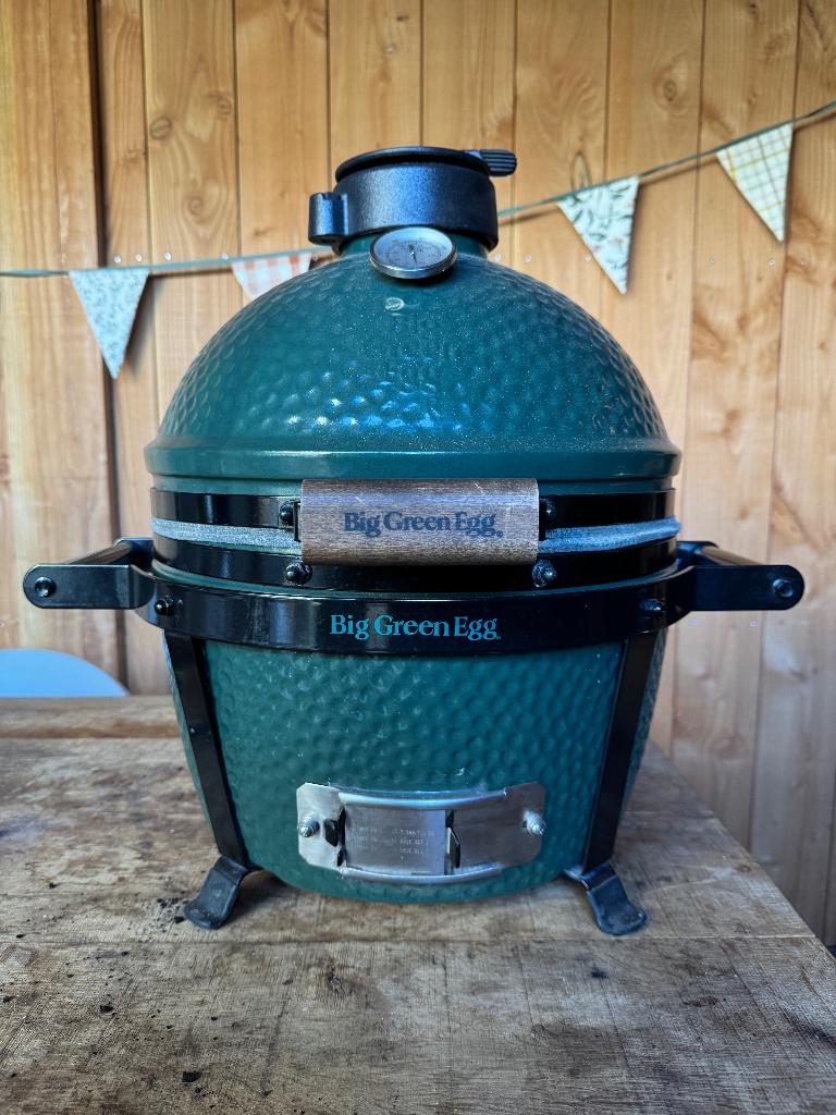 Big Green Egg MiniMax | Carrier, Tuin en Terras, Houtskoolbarbecues, Ophalen, Gebruikt, Big Green Egg