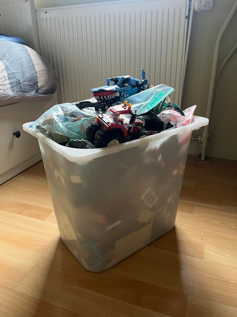 Bak met Lego, Ophalen, Zo goed als nieuw