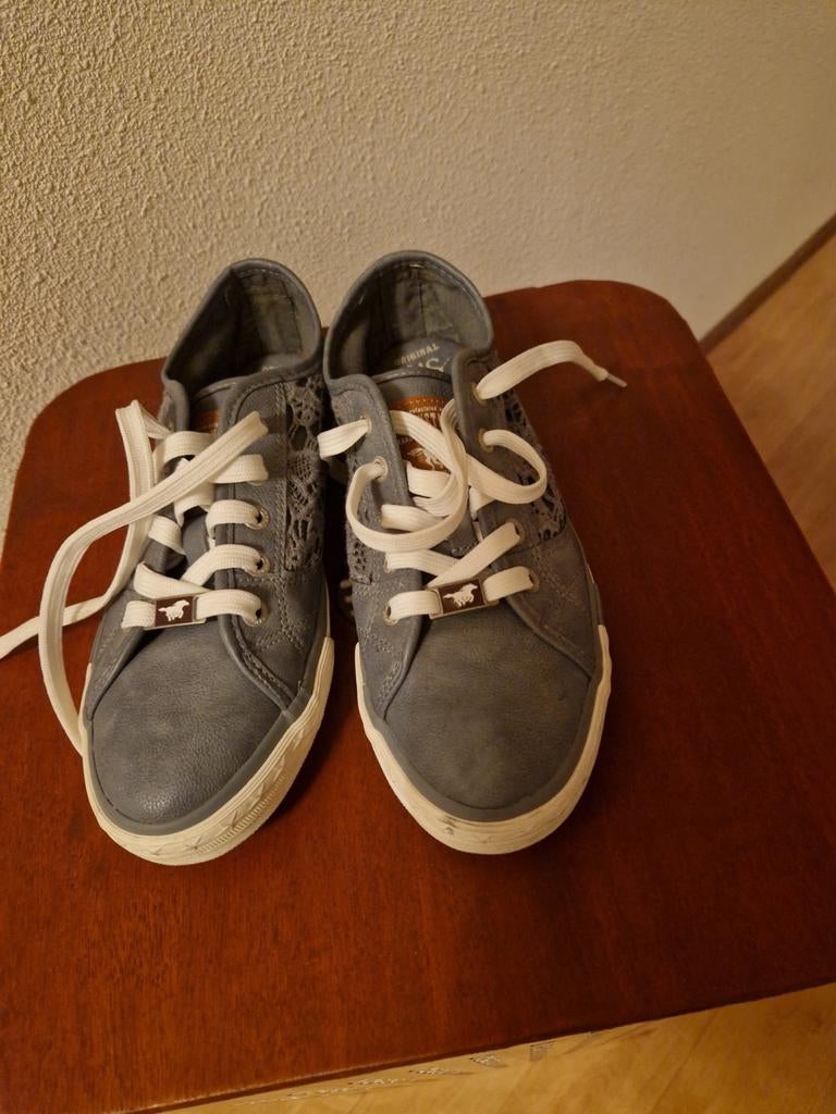 Mustang dames veterschoen maat 38, Ophalen of Verzenden