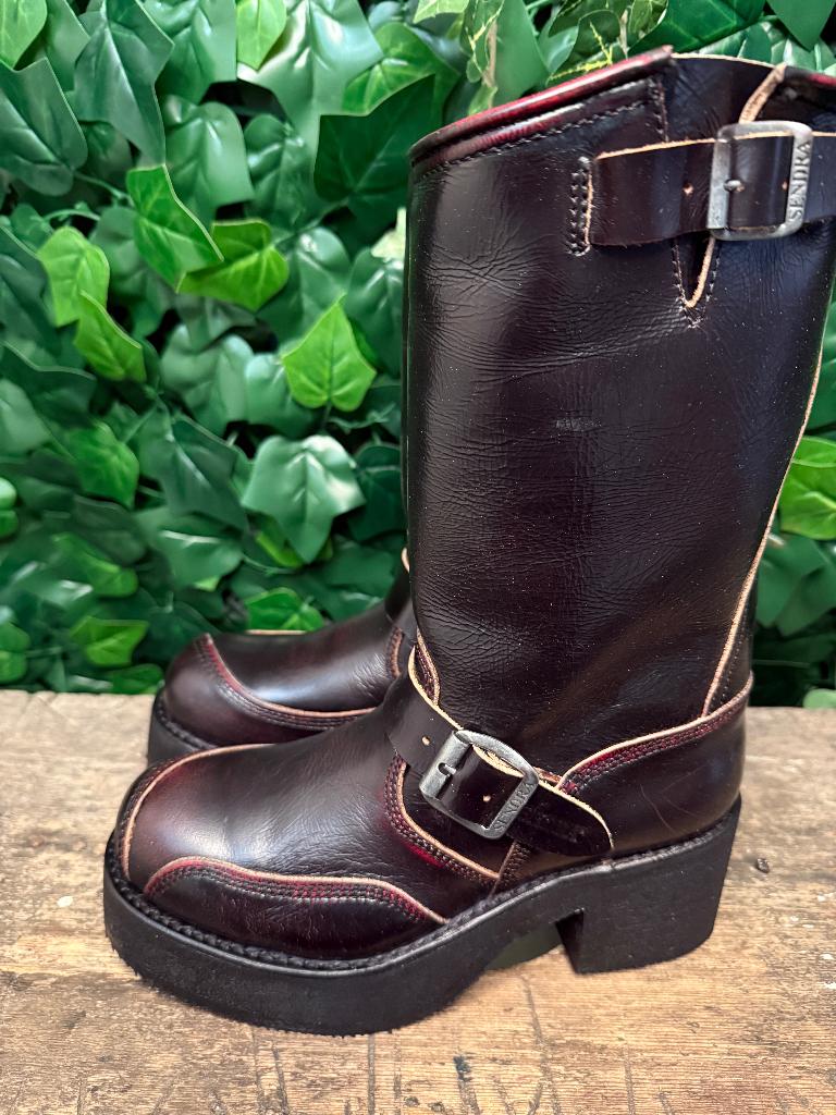 geweldig mooie vintage plateau laarzen van Sendra maat 39, Bruin, Nieuw, Ophalen of Verzenden, Sendra