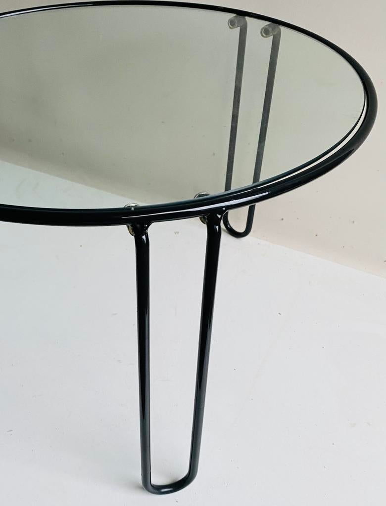 Jaren 80 ronde koffietafel met glazen blad en hairpin poten, Ophalen, Huis en Inrichting