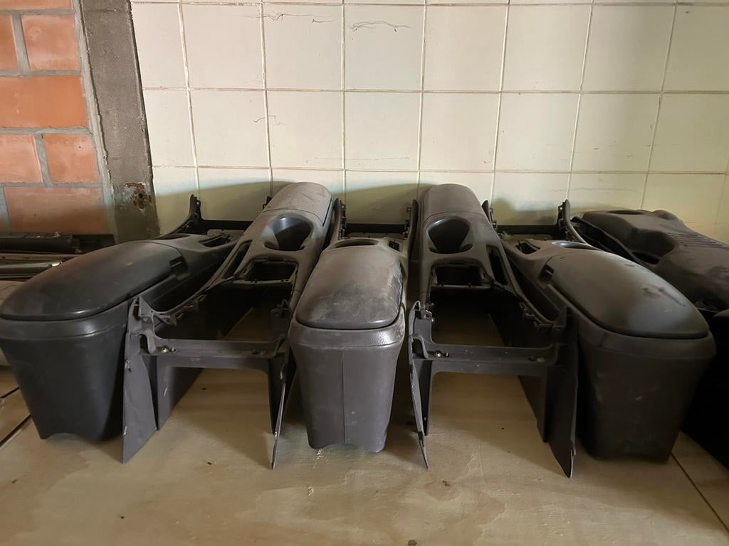 Toyota Celica T23 Armsteun, Auto-onderdelen, Interieur en Bekleding, Ophalen of Verzenden, Gebruikt, Toyota