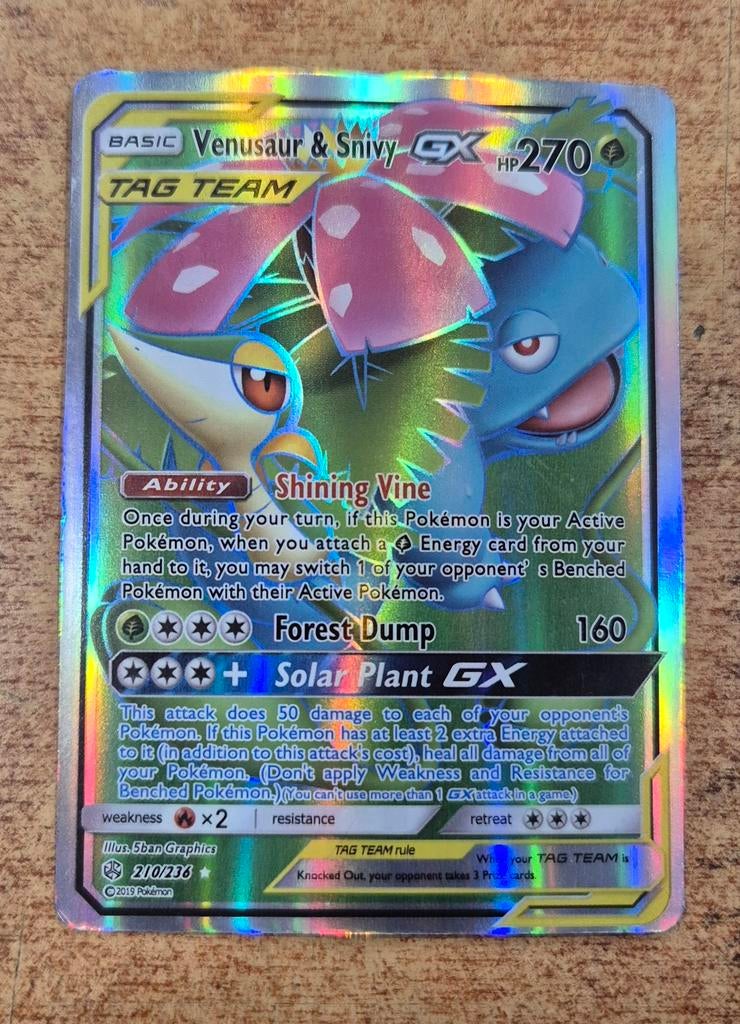 Pokémon Venusaur & Snivy GX Tag Team - 210/236 Cosmic Eclips, Ophalen of Verzenden, Zo goed als nieuw