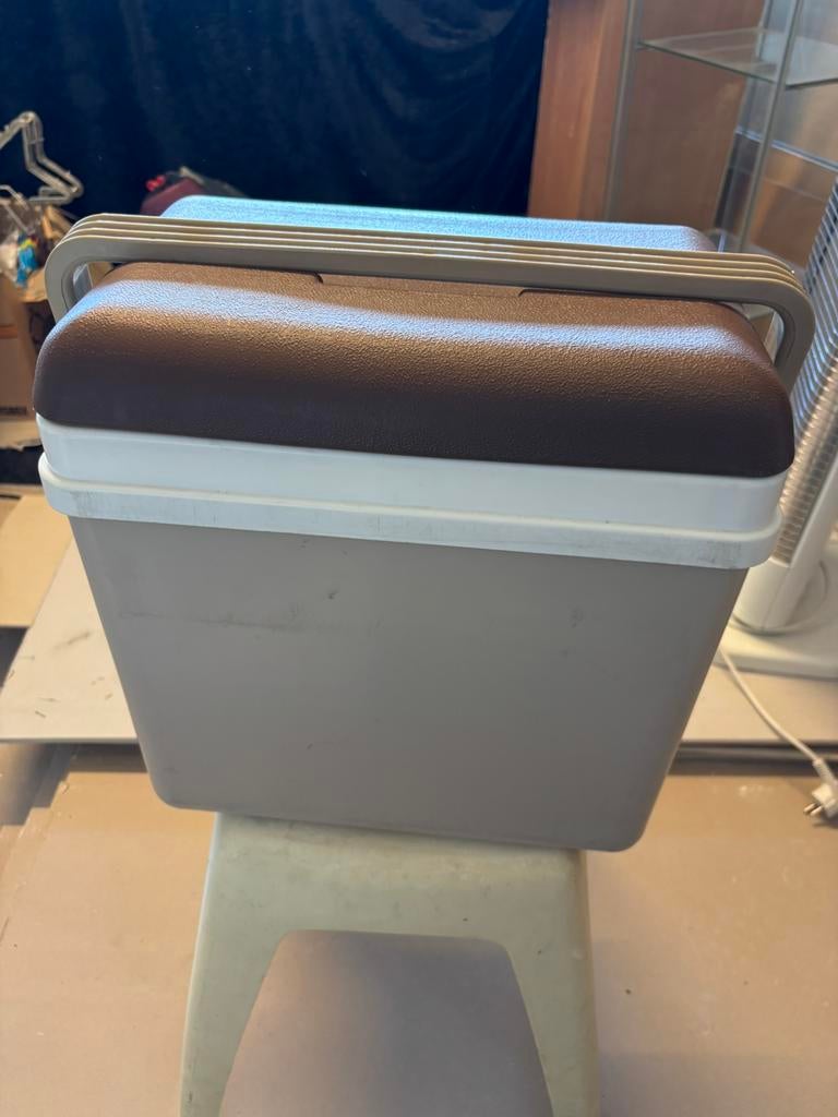 Koelbox, Caravans en Kamperen, Koelboxen, Ophalen, Zo goed als nieuw, Koelelement