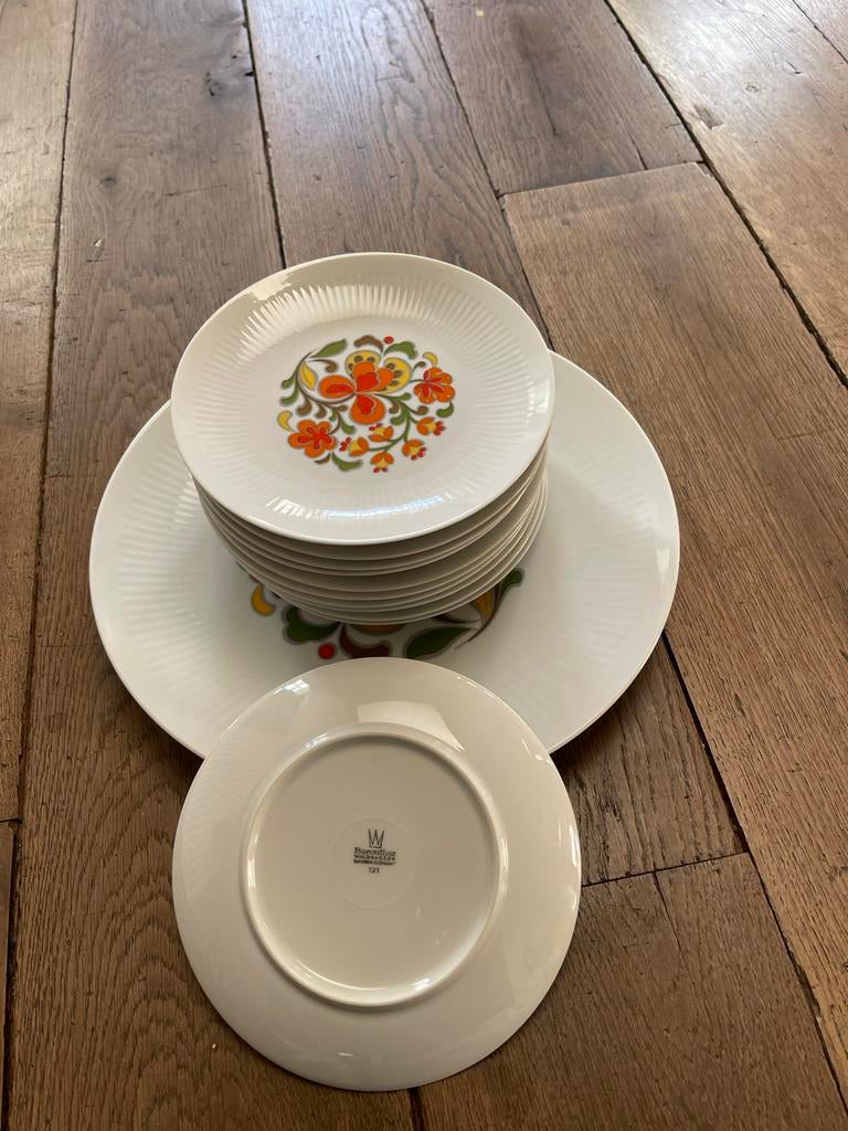 Vintage Winterling Marktleuthen Bavaria Servies - Bloemen, Ophalen of Verzenden, Zo goed als nieuw, Bord(en), Overige stijlen