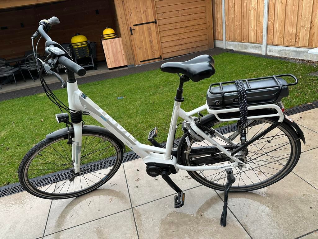 Giant prime elektrische fiets (e-bike) met yamaha motor, Fietsen en Brommers, Elektrische fietsen, Ophalen