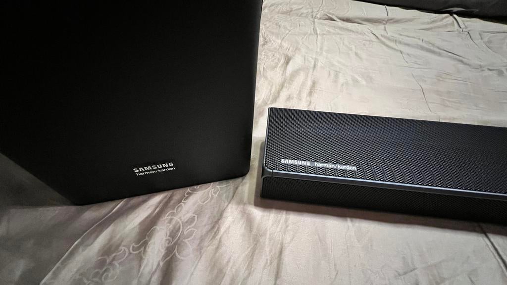 Samsung & Harman/Kardon Q70R Soundbar, Ophalen, Bluetooth, Zo goed als nieuw