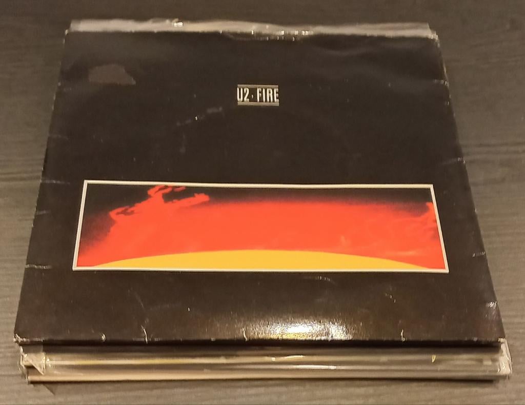 U2 Fire UK 1981 DUBBEL SINGLE, Gebruikt, 7 inch, Ophalen of Verzenden, Pop
