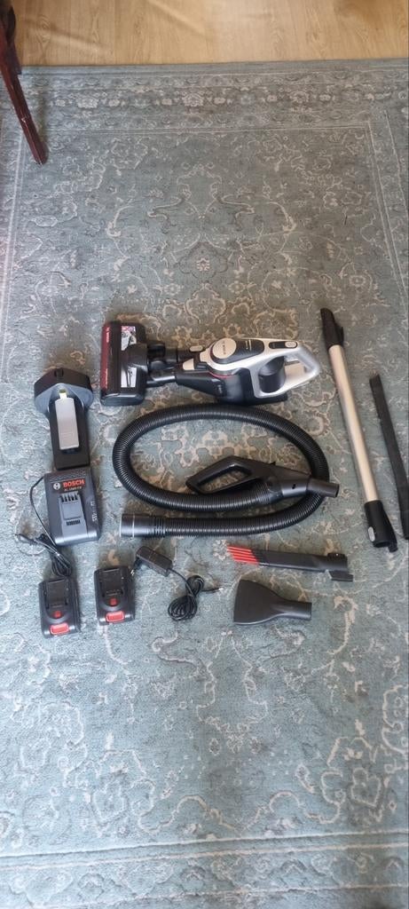 Bosch Unlimited Gen2 Serie 8 Draadloze Steelstofzuiger, Witgoed en Apparatuur, Stofzuigers, Gebruikt, Stofzuiger, Ophalen of Verzenden