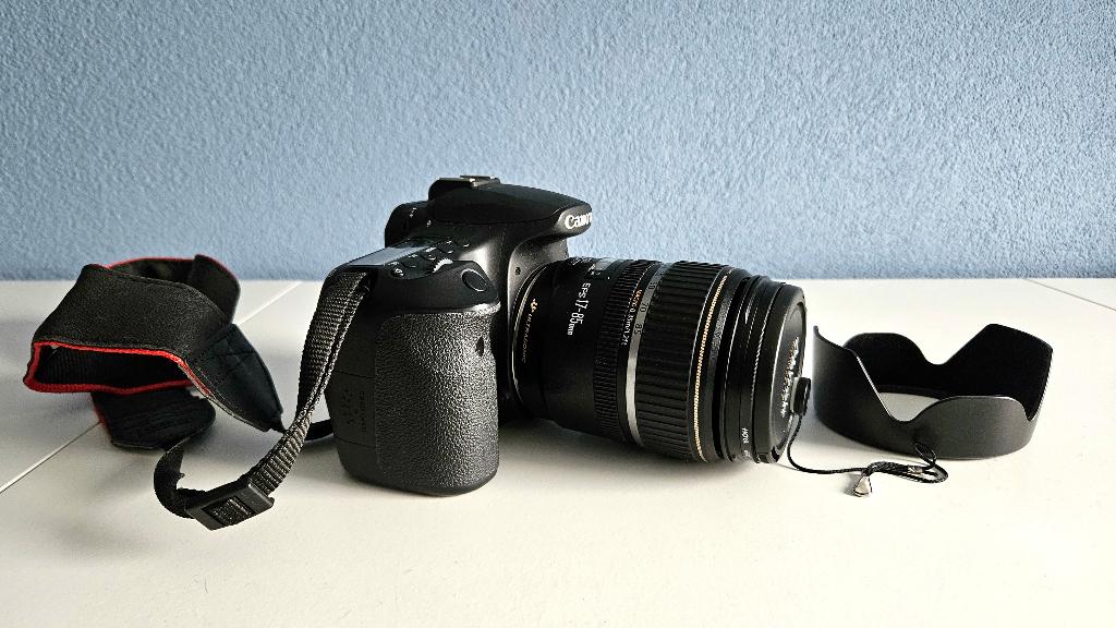 Canon EOS 60D in nieuwstaat, Audio, Tv en Foto, Fotocamera's Digitaal, Spiegelreflex, Canon, Zo goed als nieuw, 8 keer of meer