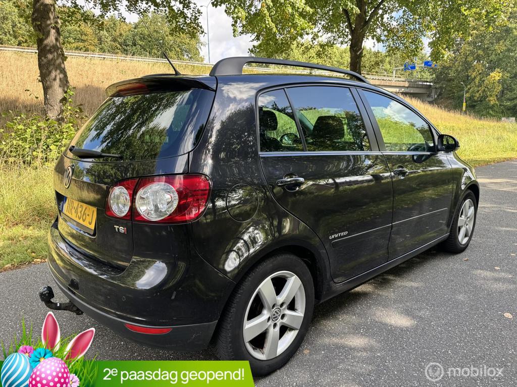 Volkswagen Golf Plus 1.4 TSI*AUT*STOELVERWARMING*NW APK 5/27, Gebruikt, Zwart, Bedrijf, Euro 4