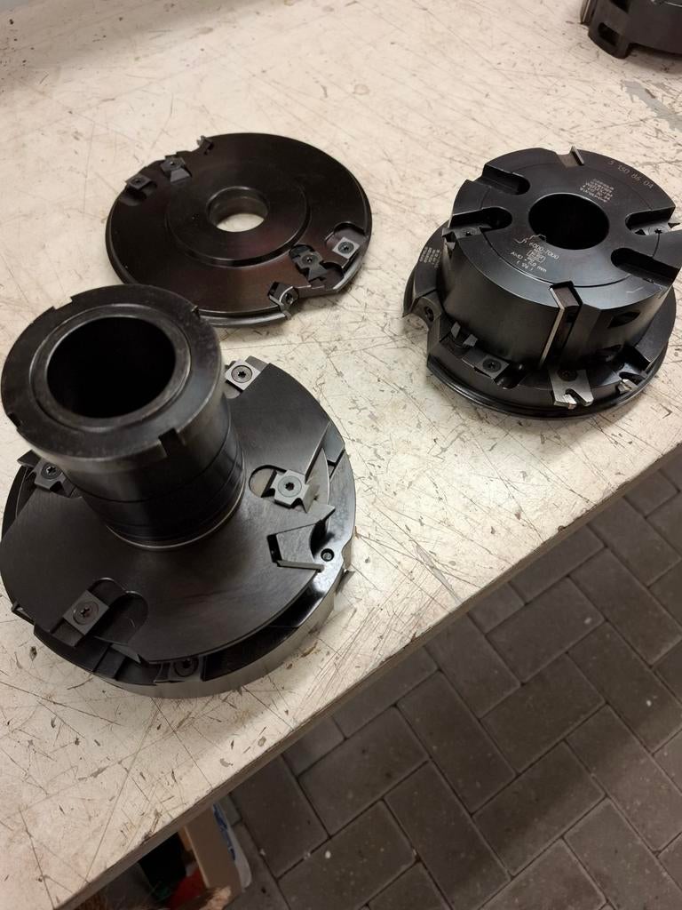 Freeskoppen OPPOLD voor binnendraaiende ramen en kozijnen, Ophalen