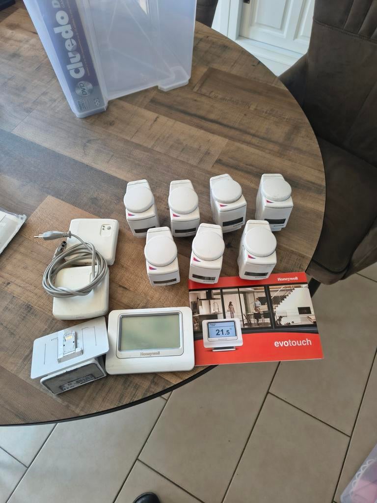 Honeywell Evo home, Doe-het-zelf en Verbouw, Thermostaten, Ophalen, Slimme thermostaat, Gebruikt