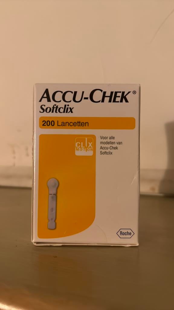Accu chek softclix 200 lancetten, Ophalen of Verzenden, Zo goed als nieuw