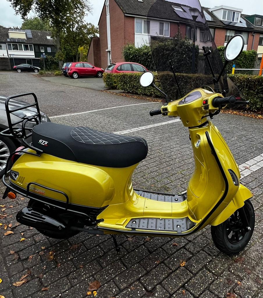 ZGAN GTS Toscana Dynamic (slechts 755 kilometer), Zo goed als nieuw, Benzine, Ophalen, Overige merken