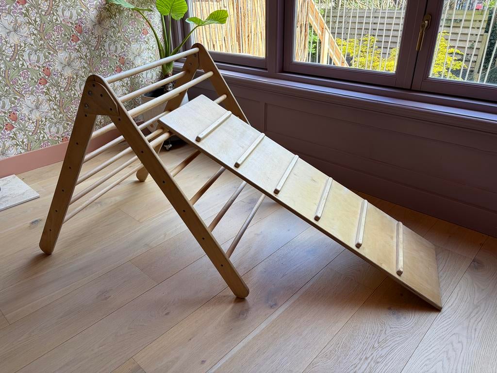 Houten Klimrek met Glijbaan/ Trap Binnen Montessorri, Ophalen, Gebruikt, Overige typen