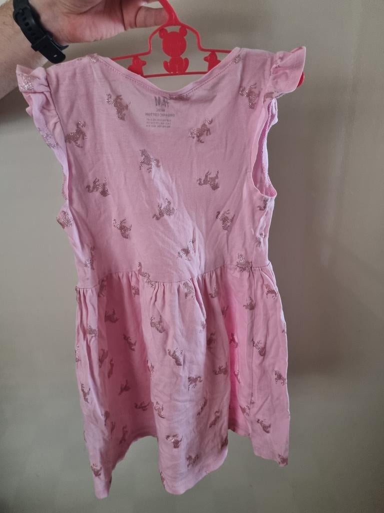 Leuk roze zomerjurkje met paarden print maat 104, Gebruikt, Meisje, H&M, Ophalen of Verzenden