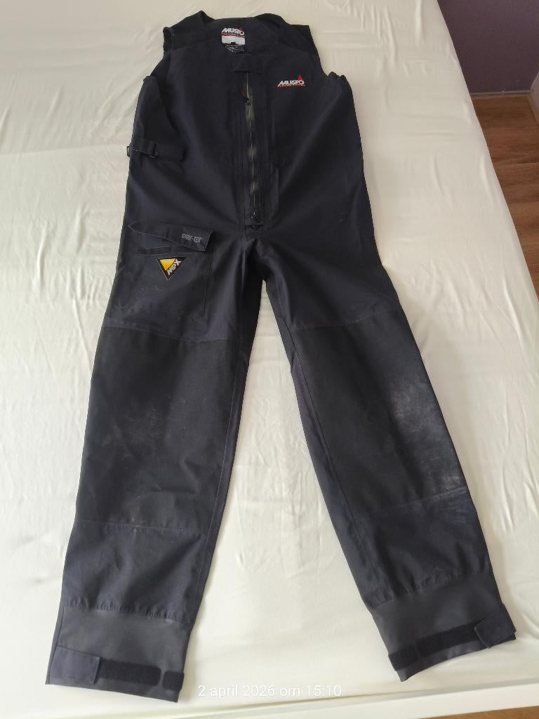 zeilbroek, Musto, Zeilbroek, Ophalen of Verzenden, Zo goed als nieuw