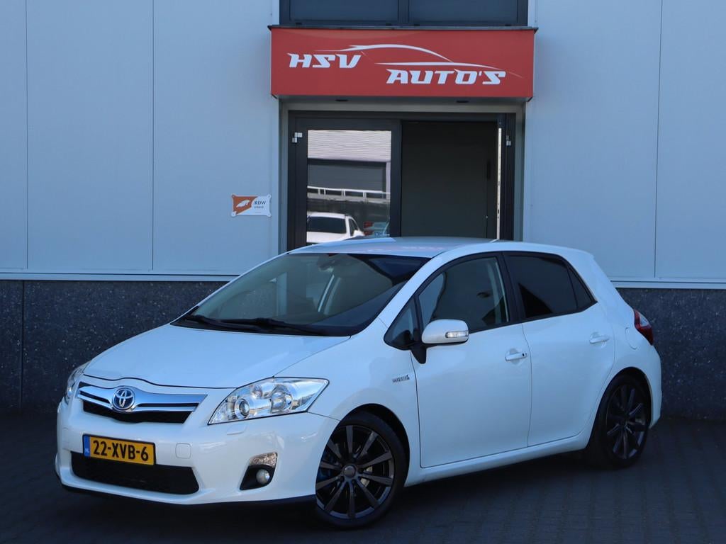 Toyota Auris 1.8 Full Hybrid Executive automaat LM navi org, Auto's, Toyota, Euro 5, Gebruikt, 4 cilinders, Wit