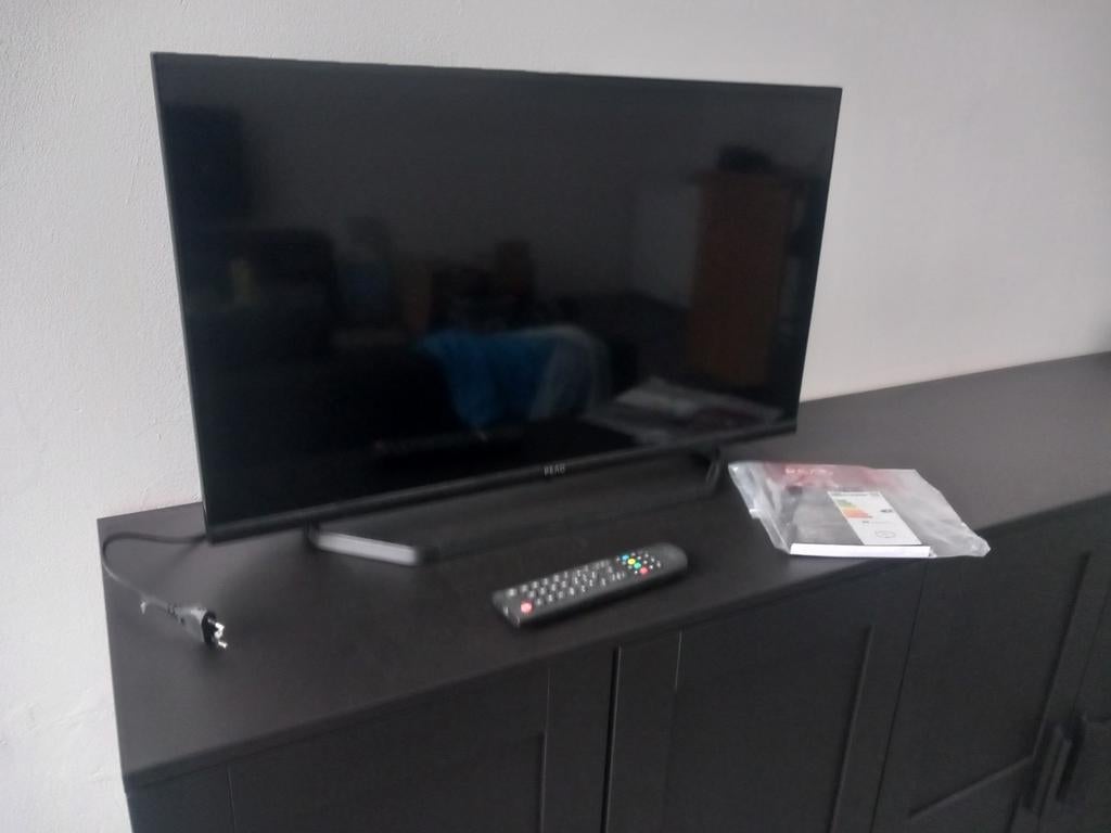 PEAQ PTV-32-5024C TV - Nieuwstaat, Overige merken, LED, 50 Hz, HD Ready (720p)