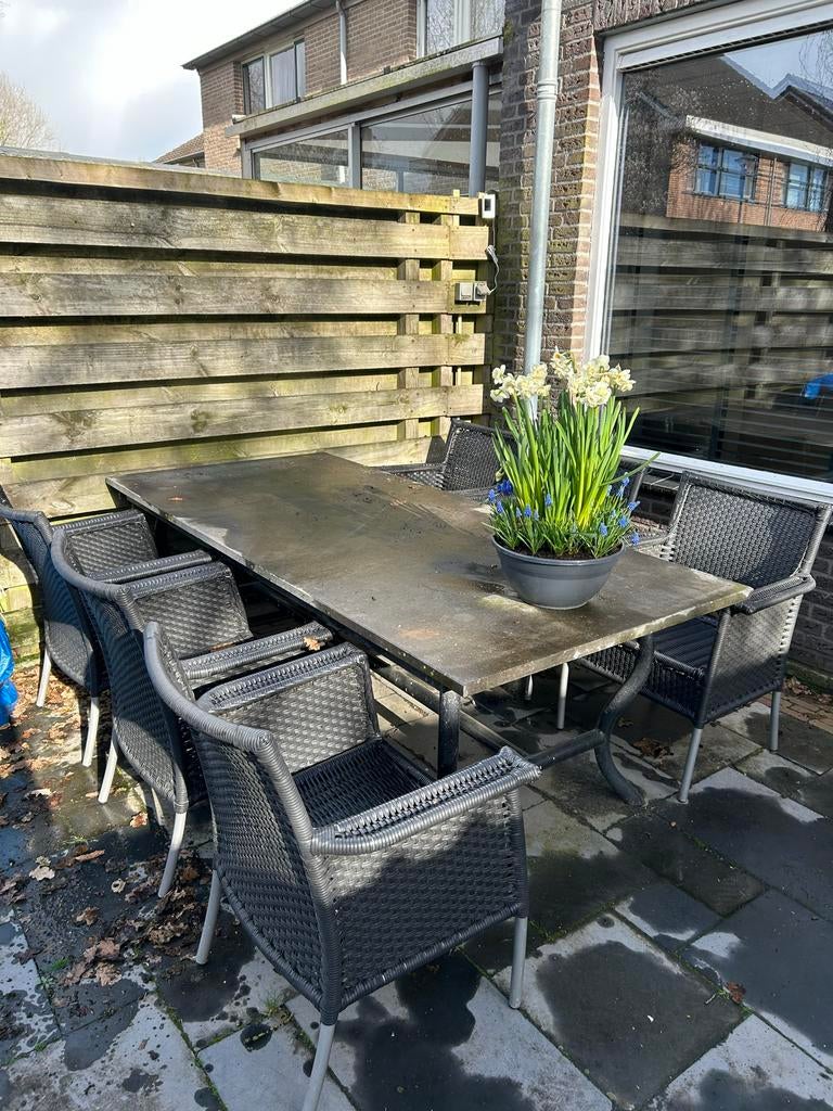 Tuinset met granieten tafelblad en 6 wicker stoelen, Ophalen, Gebruikt, Eettafel, 6 zitplaatsen