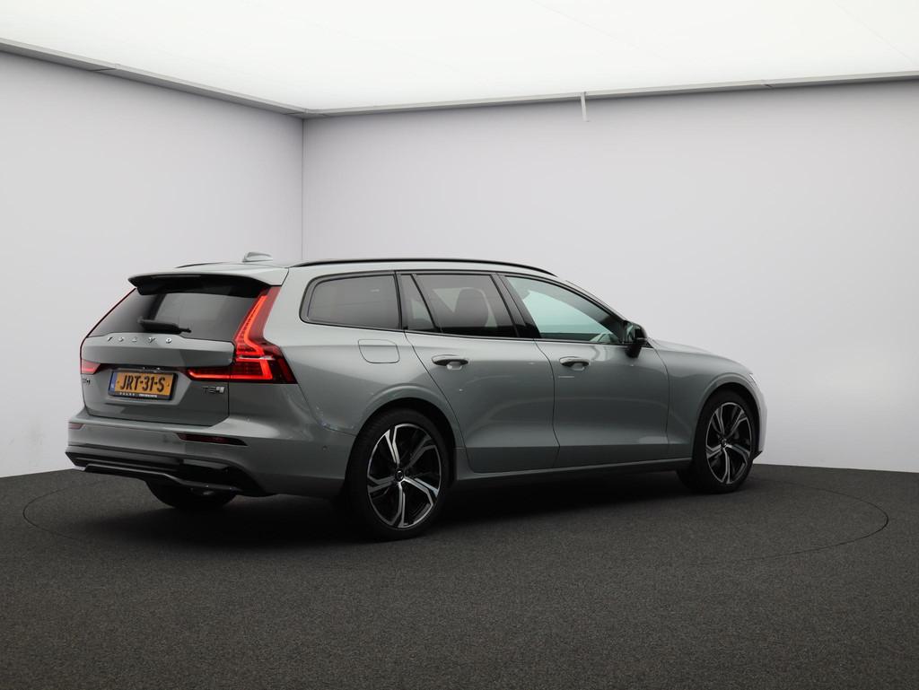 Volvo V60 T8 455PK Plug-in hybrid AWD Plus Dark / Panoramada, Automaat, Stof, Gebruikt, 4 cilinders