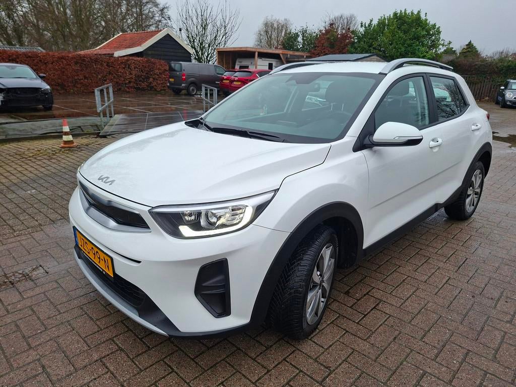 Kia STONIC 1.0 T-GDi MHEV DynamicLine automaat, 12 maanden, 450 kg, Euro 6, 100 pk
