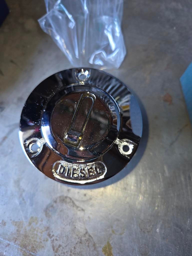 Nieuwe dekvuldop messing verchroomd diesel, Watersport en Boten, Accessoires en Onderhoud, Ophalen of Verzenden, Nieuw, Motor en Techniek