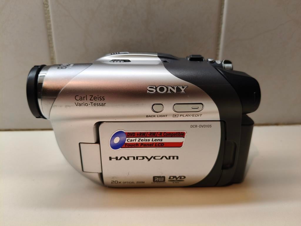 Sony Handycam DCR-DVD105 Camcorder, Gebruikt, Dvd, 20x of meer, Ophalen of Verzenden